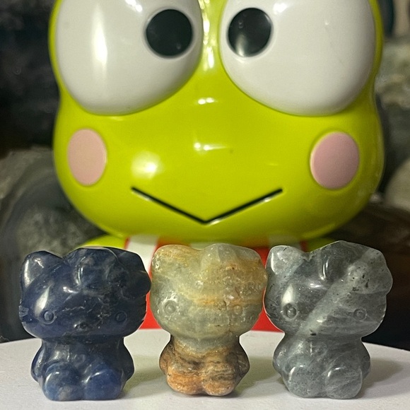 Other - Set of Three Hello Kitty Crystal Carvings